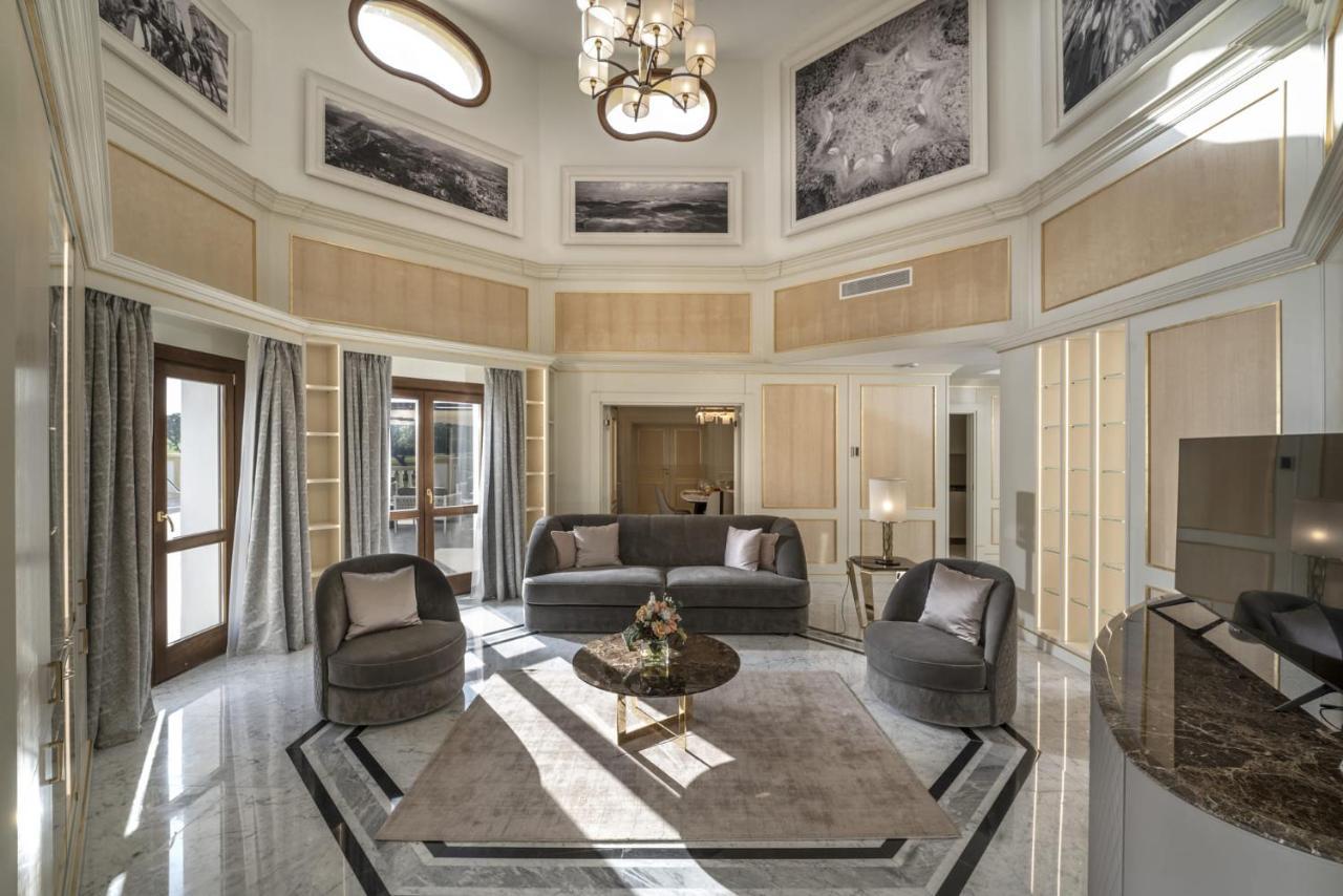 Royal Suite At The San Roque Club Buitenkant foto